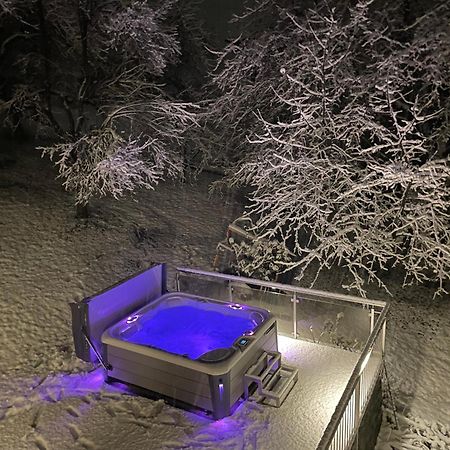 Apart Moidl Mit Privatem Pool Hart im Zillertal Ngoại thất bức ảnh