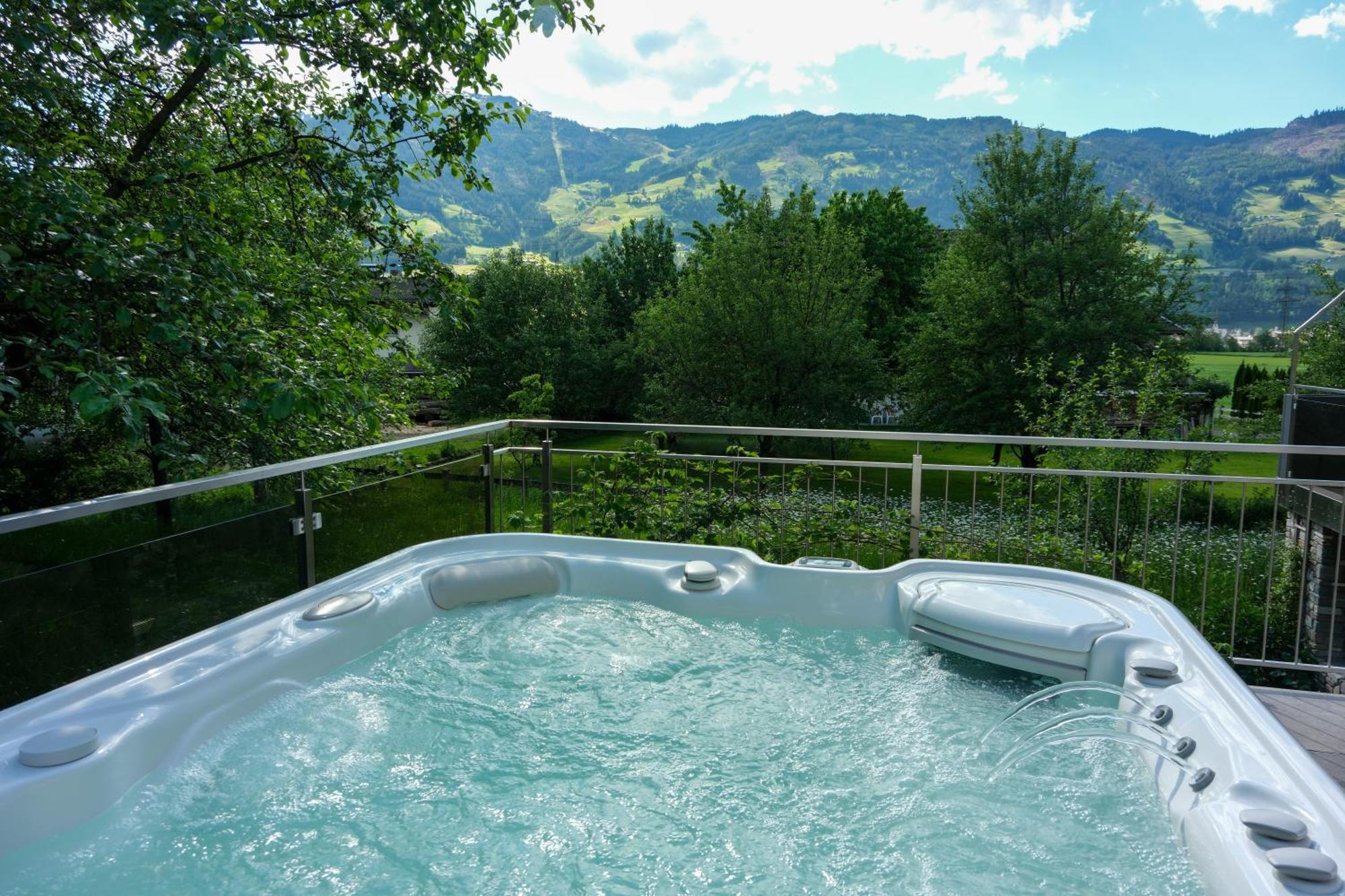 Apart Moidl Mit Privatem Pool Hart im Zillertal Ngoại thất bức ảnh